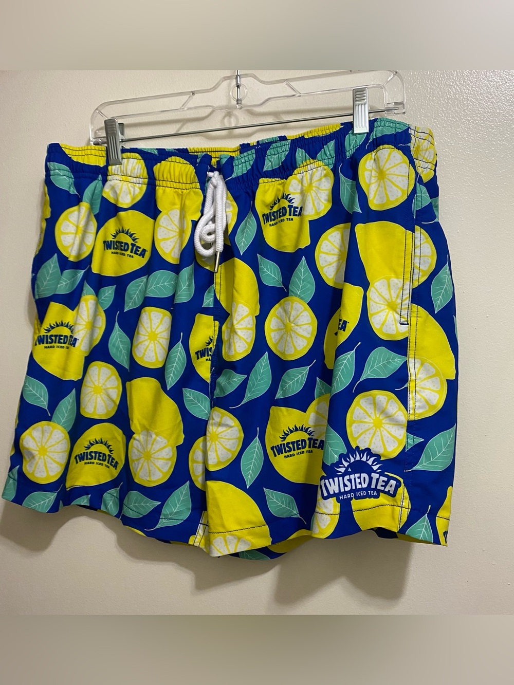 Twisted Tea Mens XL 38” Swim Trunks Blue & Yellow Graphic Print Beach Pool New